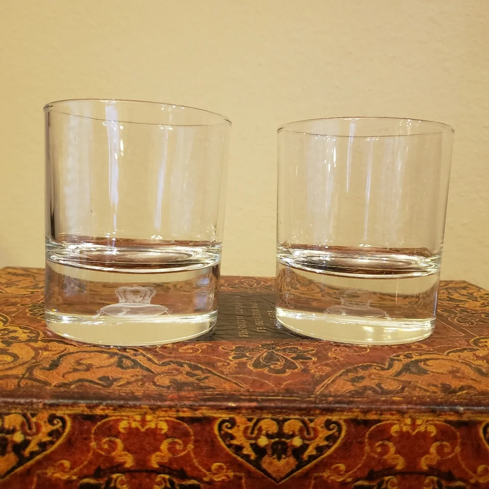 Crown Royal 3D Hologram Whiskey Glasses - Set of 2